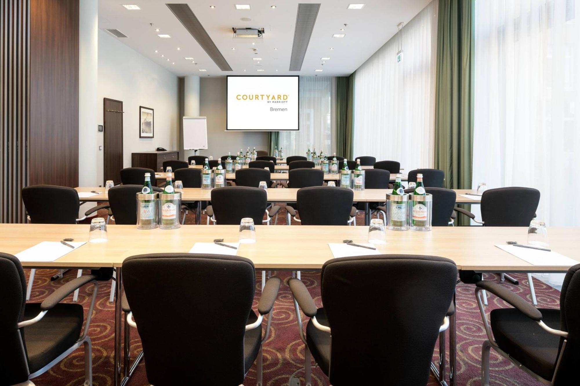 Courtyard By Marriott Hotel Brema