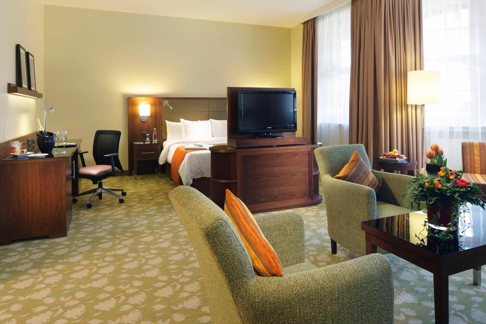 Hotel Courtyard By Marriott 4*